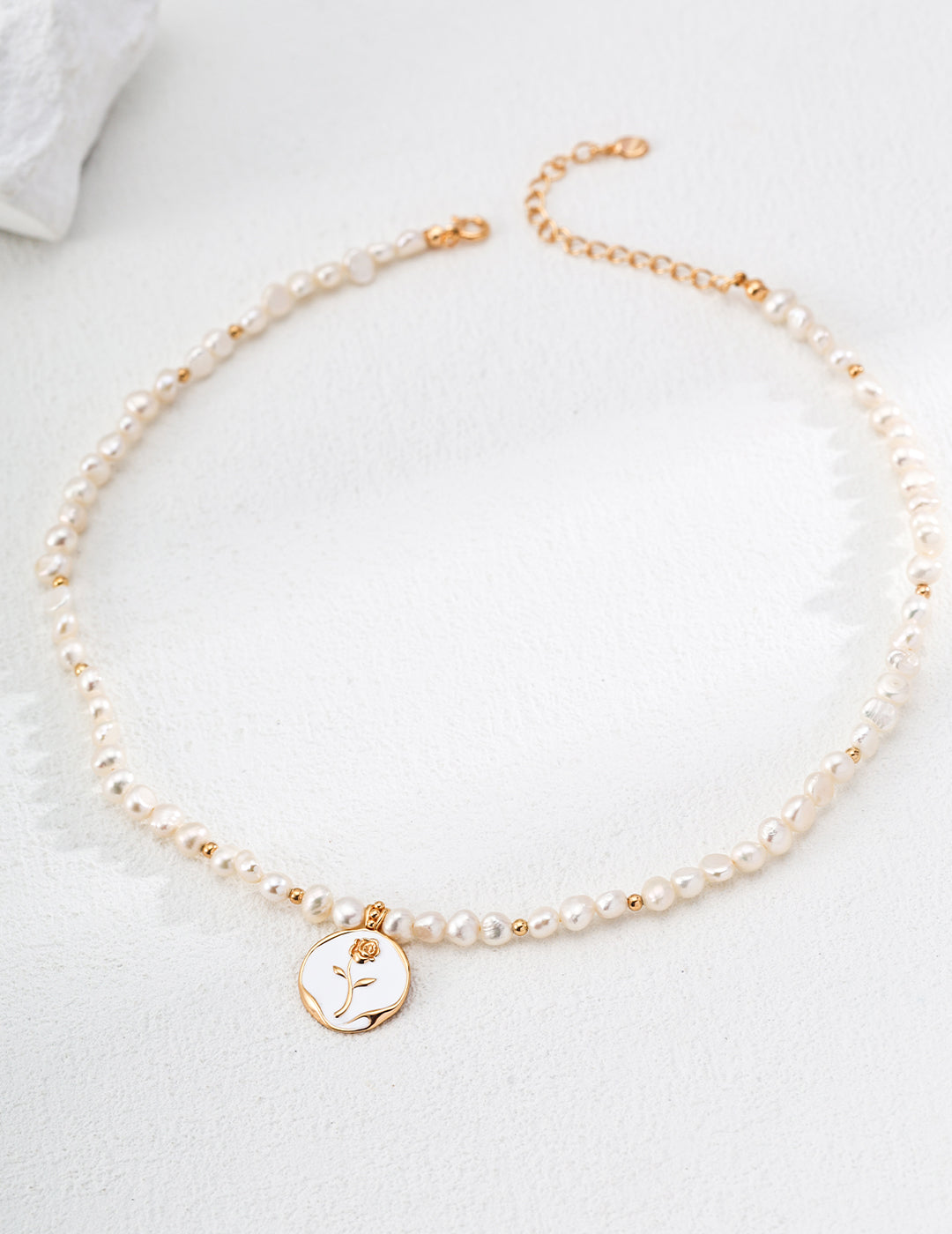 S925 Silver Natural Pearl Glaze Rose Pendant Necklace