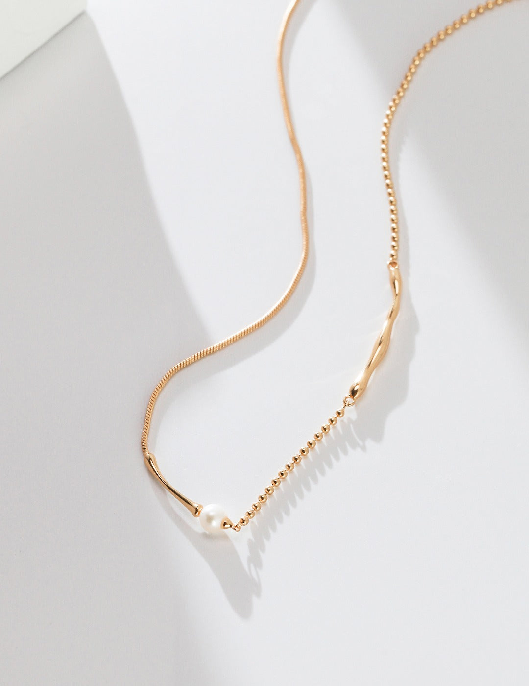 S925 Minimalist Asymmetrical Pearl Necklace